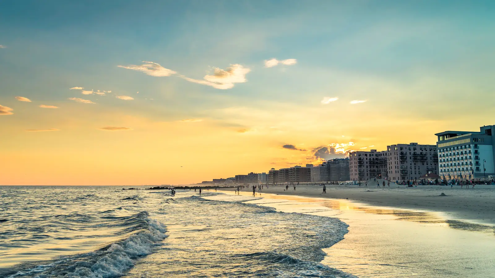 The ocean shoreline at Long Beach, NY